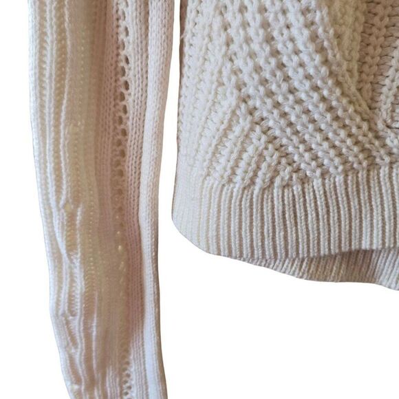 Aqua Cropped Cream Cable-Knit Sweater Size Medium New With Tags - Picture 6 of 6